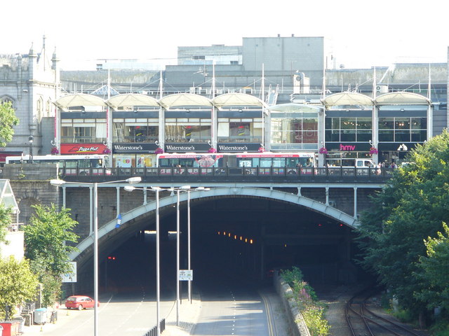 Union Bridge in the centre of Aberdeen - Aberdeen | Secret World Trip Planner
