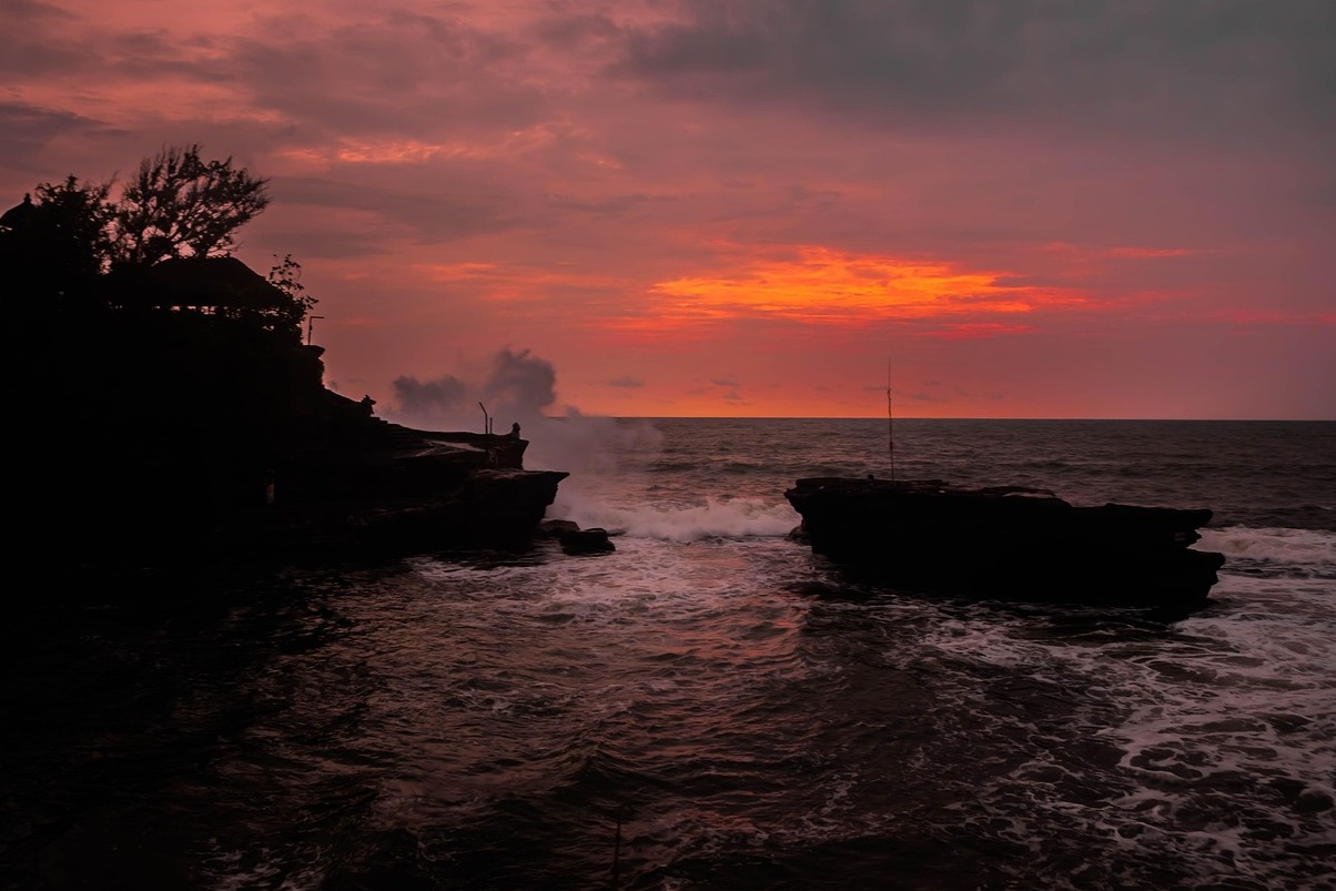 Bali | Reines Tanah-Lot - Kabupaten Tabanan | Secret World Trip Planner