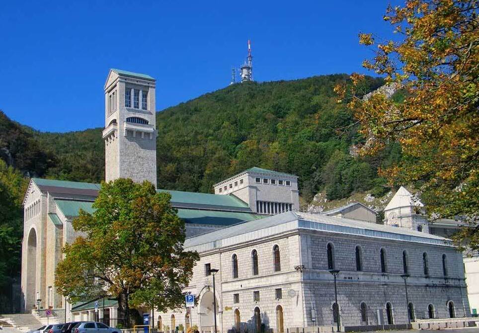 Avellino og montevergines helligdom - Montevergine | Secret World Trip Planner