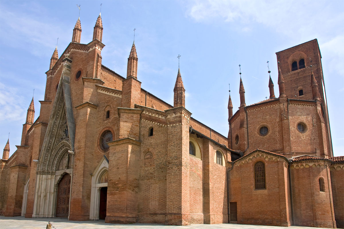 Cathedral of Chieri - Chieri | Secret World Trip Planner