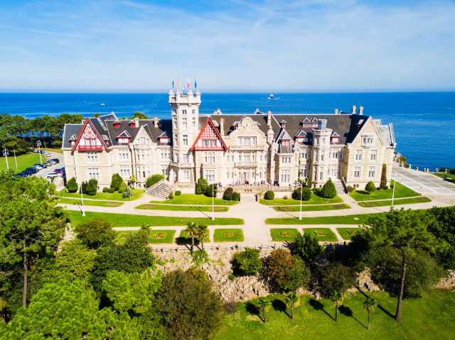 Magdalena-Palast - Santander | Secret World Trip Planner