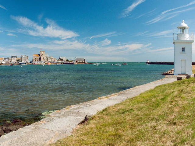 Dorf Barfleur - Barfleur | Secret World Trip Planner