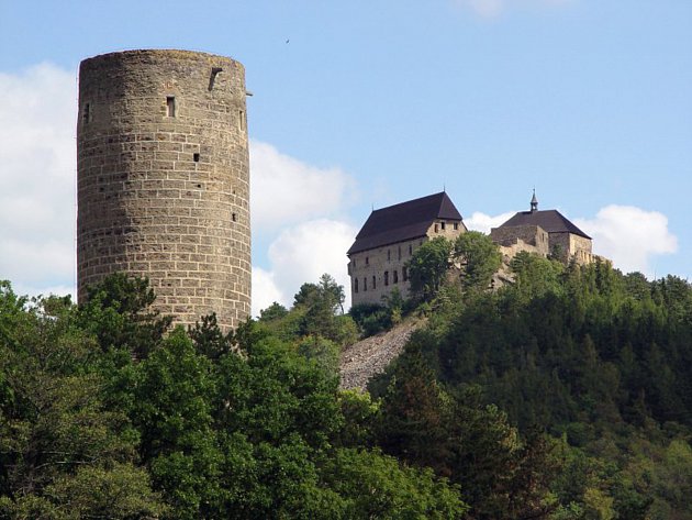 Il castello della foresta - ?erné jezero | Secret World Trip Planner
