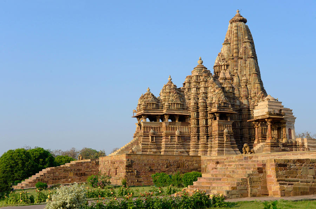 Das Sinnliche und das Heilige: Erkundung der Tempel von Khajuraho, Indien — Khajuraho