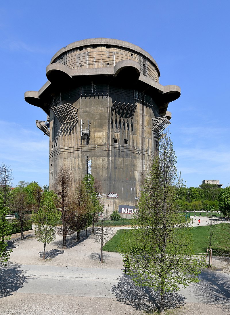 Gefechtsturm ist ein Flakturm (Flaktürme) - Wien | Secret World Trip Planner