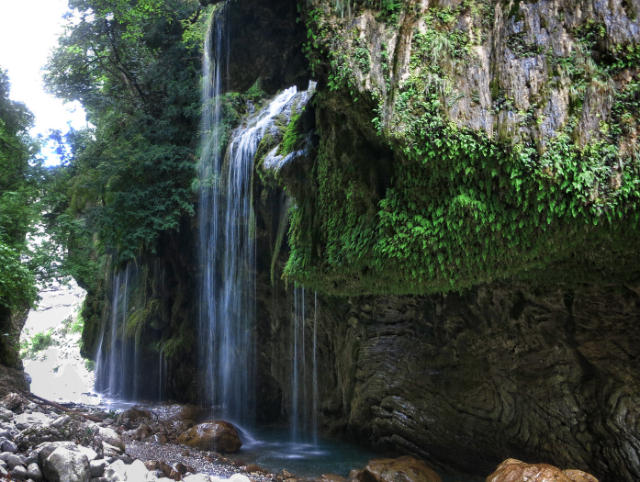 Gola di Panta Vrechei - Pigadi | Secret World Trip Planner