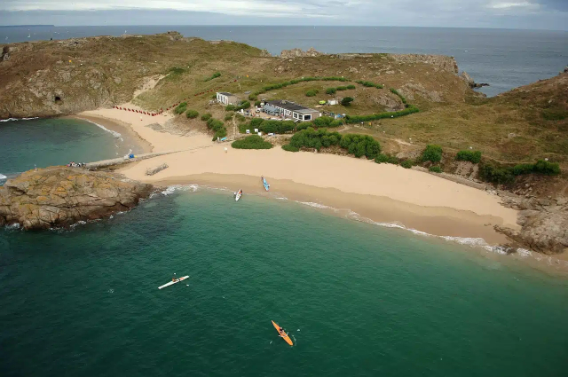 Die Festungsanlagen auf der Insel Cézembre - Saint-Malo | Secret World Trip Planner