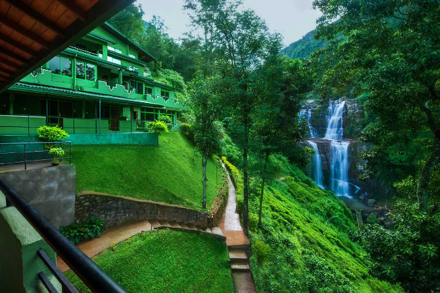 Ramboda Falls - Ramboda | Secret World Trip Planner