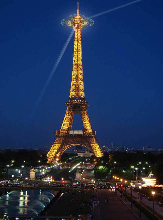 Eiffelturm - Paris | Secret World Trip Planner