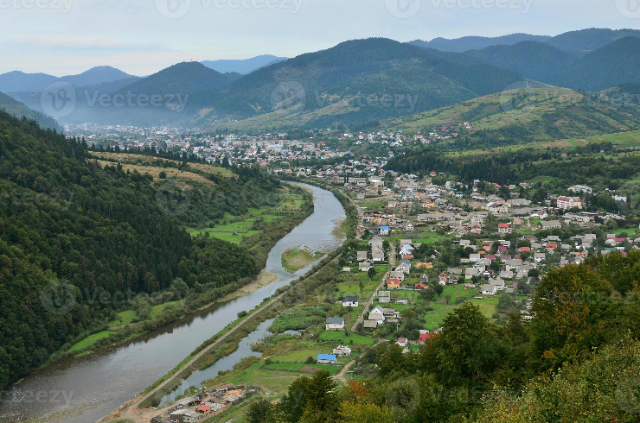 Mezhgorye — Mezhgor'e