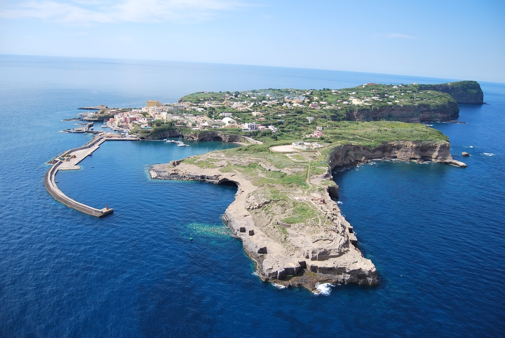 Insel Ventotene - Ventotene | Secret World Trip Planner