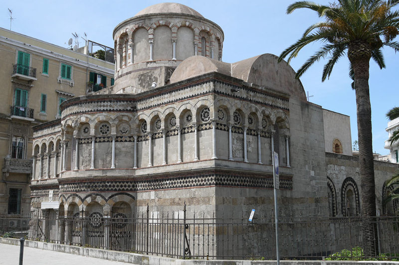 Kirche der Katalanen - Messina | Secret World Trip Planner