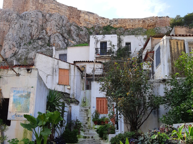 Anafiotika: La fuga senza tempo di Atene - Atene | Secret World Trip Planner