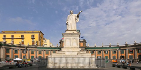 दांते स्क्वेअर - Napoli | Secret World Trip Planner