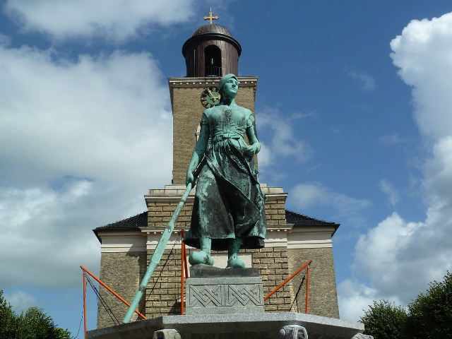 Asmussen Woldsen Monument — Husum