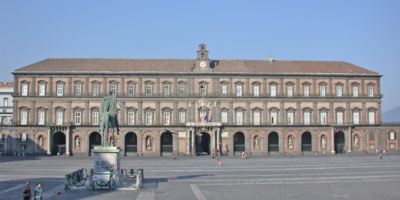 Lucchesi Palli Biblioteca - Napoli | Secret World Trip Planner