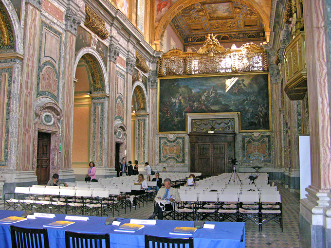 Калисои Санти Марселино ва Фесто - Napoli | Secret World Trip Planner