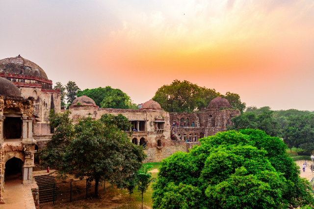 Dorf Hauz Khas — New Delhi