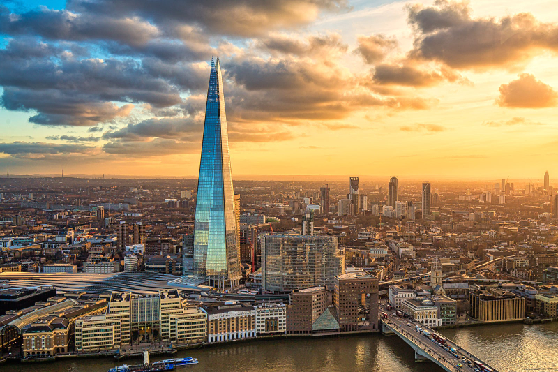 Il Frammento — 32 London Bridge St