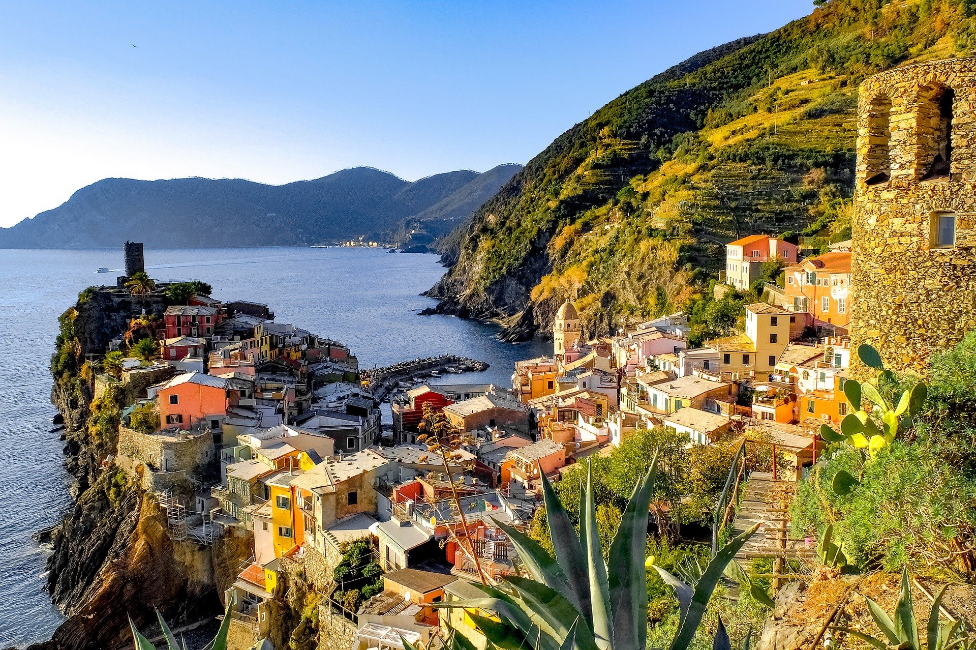 Five Lands: Wonders of the World - Vernazza | Secret World Trip Planner