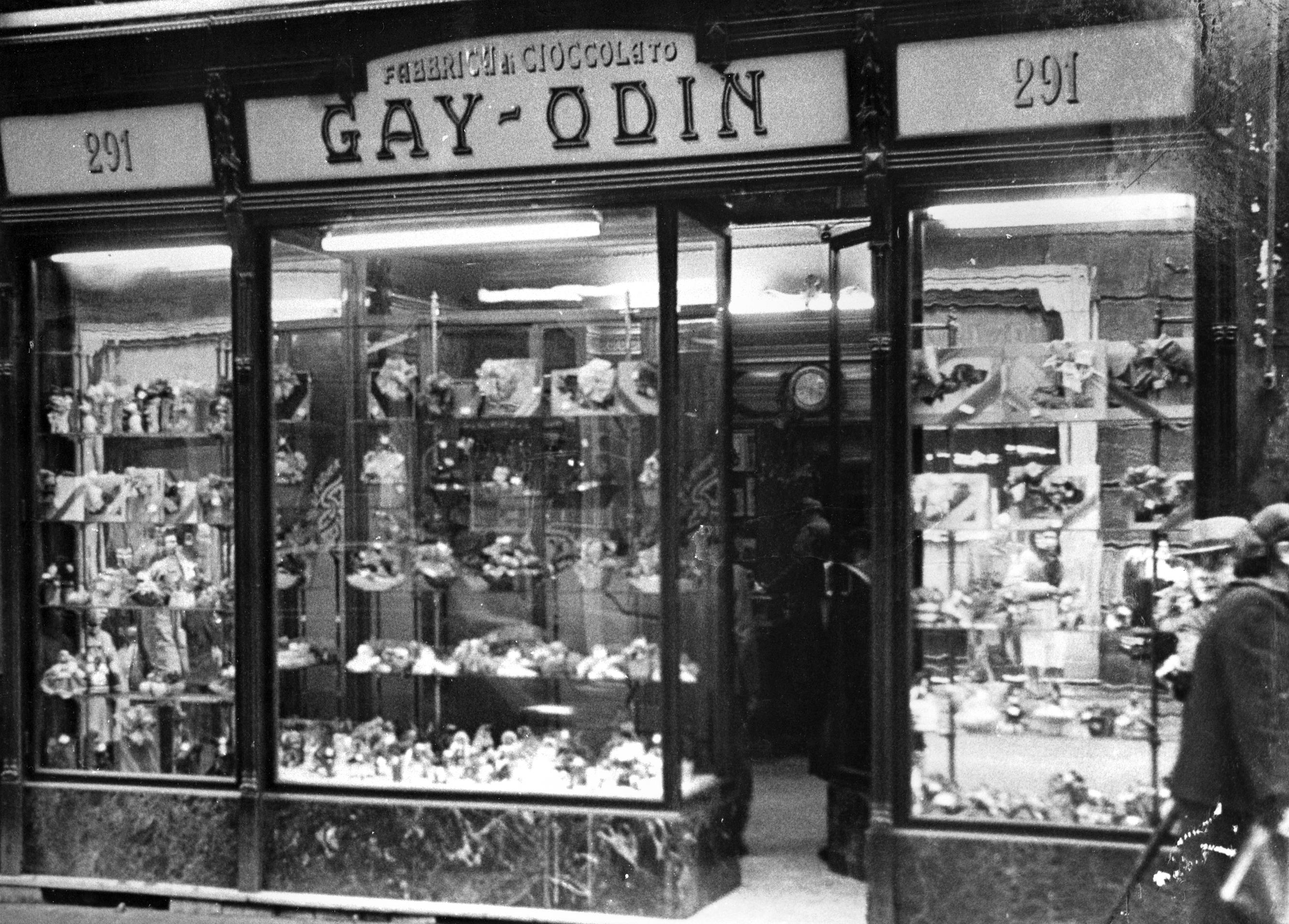 Gay Odin šokolaad - Napoli | Secret World Trip Planner