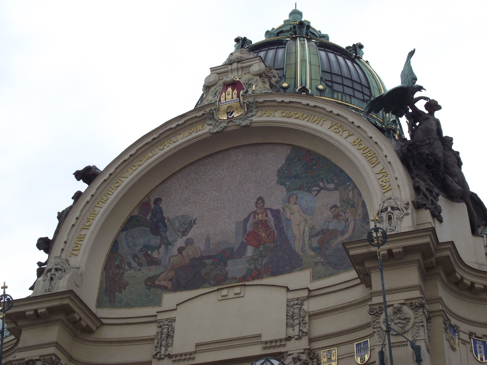 Municipal House is a beautiful Art Nouveau building - nám. Republiky 5 | Secret World Trip Planner
