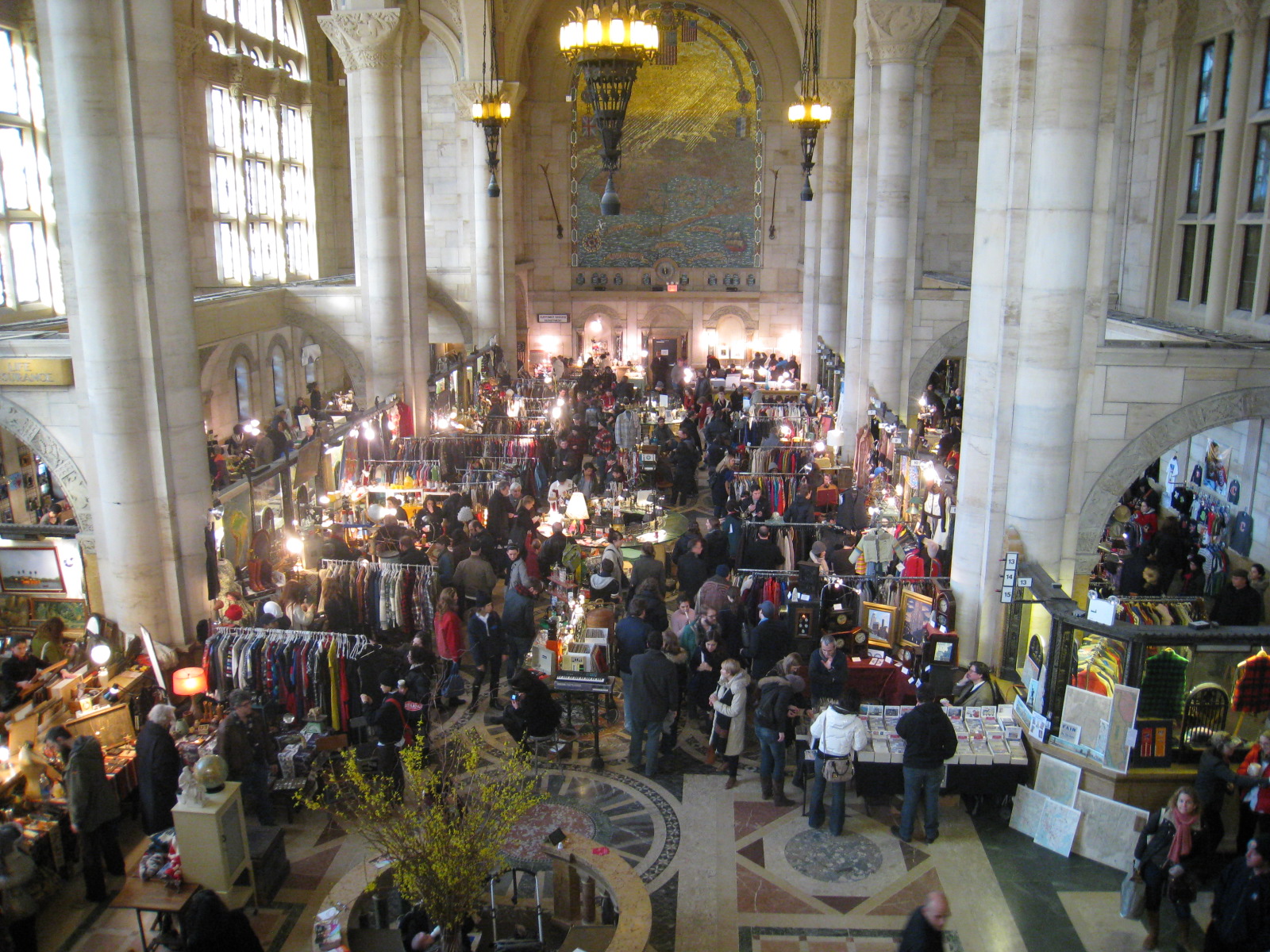 Brooklyn Flea - Brooklyn | Secret World Trip Planner