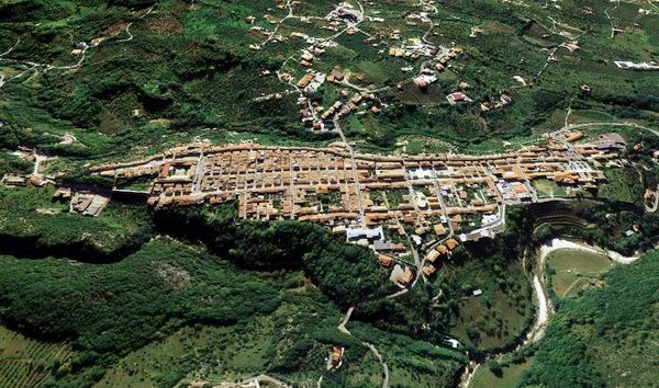 Cerretto Sannita和它的陶器 - Cerreto Sannita | Secret World Trip Planner