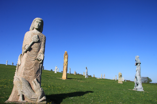 Valley of the Saints (Valle dei Santi) - Carnoët | Secret World Trip Planner