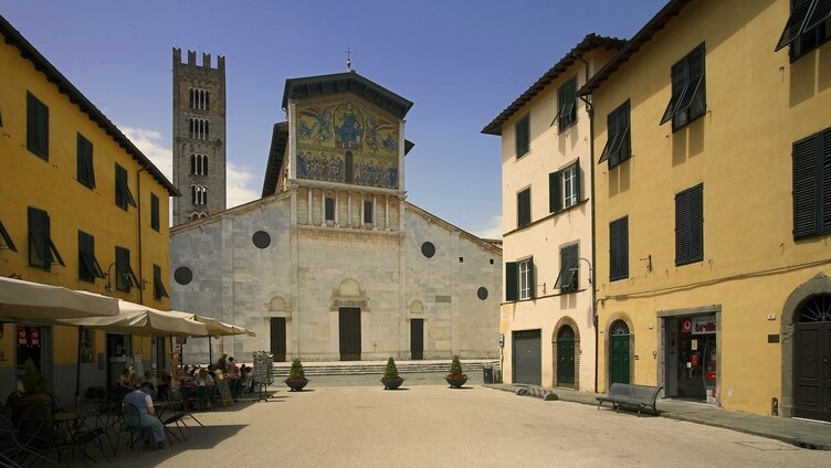 Lucca: The Basilica of San Frediano - Lucca | Secret World Trip Planner