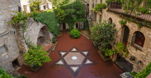 Il quartiere ebraico - un labirinto medievale di memoria e mistero — Girona
