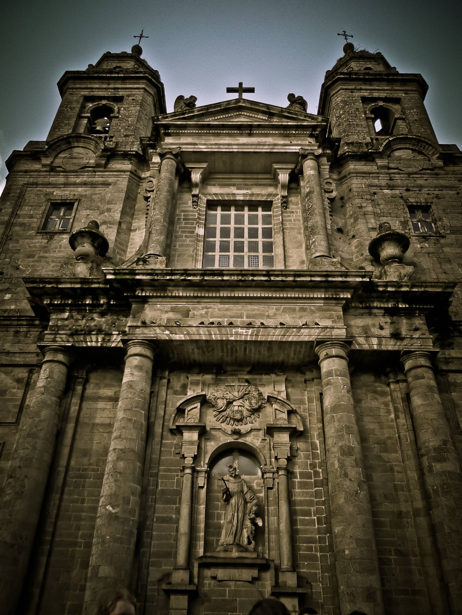 Iglesia de San Francisco Direkt vor Santiago - Santiago de Compostela | Secret World Trip Planner
