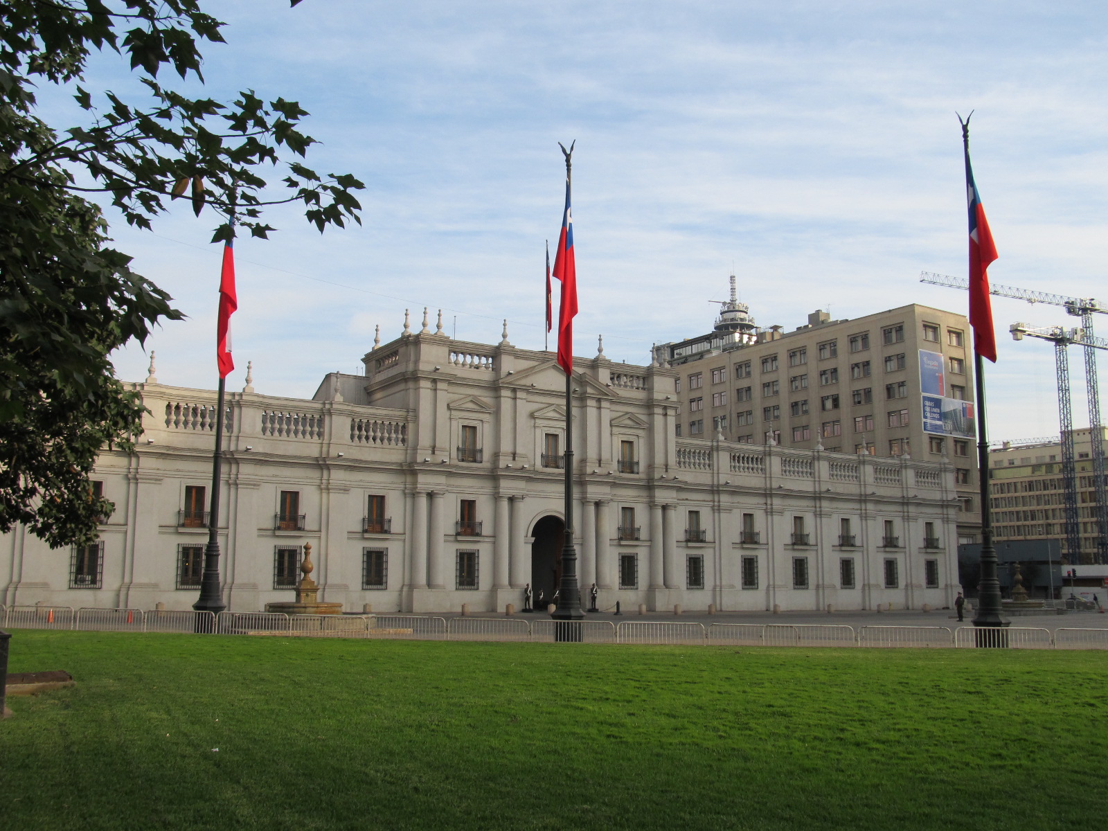 Moneda-Palast - Santiago | Secret World Trip Planner
