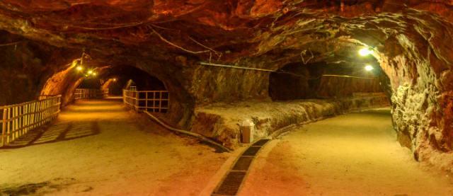 Miniera di sale di Khewra - Khewra | Secret World Trip Planner