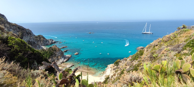 La mer de Capo Vaticano - Capo Vaticano | Secret World Trip Planner
