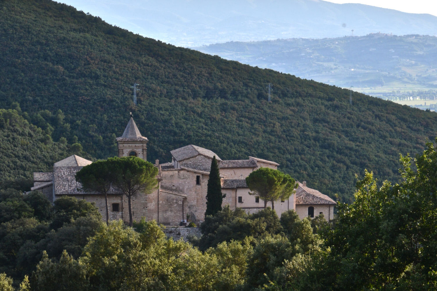 Umbria: Abadia Santa Croce batean Sassovivo - Foligno | Secret World Trip Planner