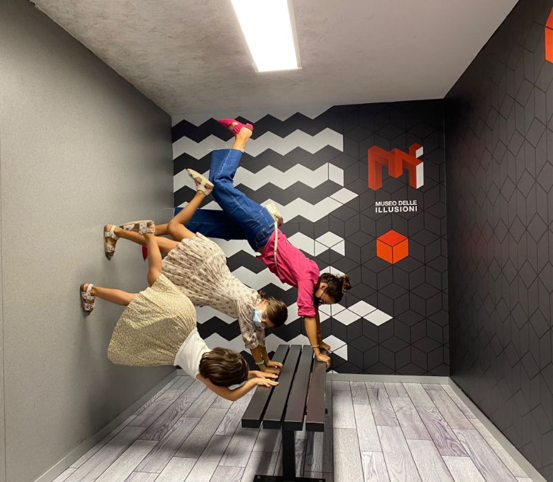 Museum of Illusions - Ciliverghe di Mazzano | Secret World Trip Planner