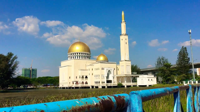 Puchong Perdana Mosque - Puchong | Secret World Trip Planner
