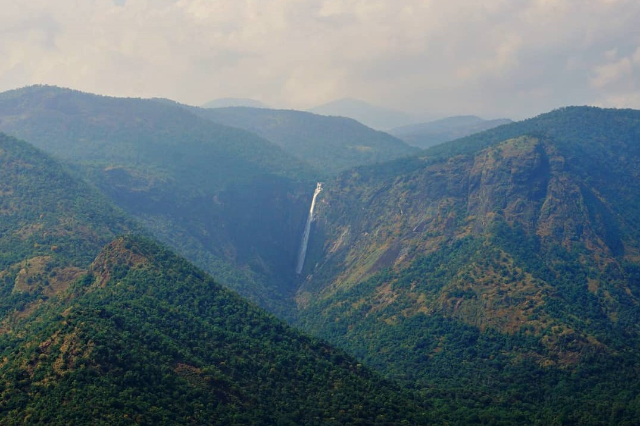 Thalaiyar Falls — Thalaiyar Falls View
