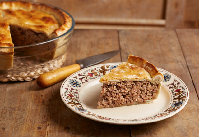 Tourtière, Canada — Montréal
