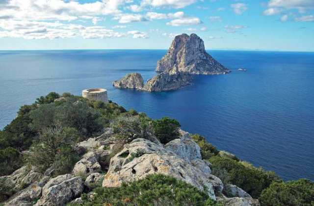 Es Vedrà und die Legende von Atlantis - Es Vedrà | Secret World Trip Planner