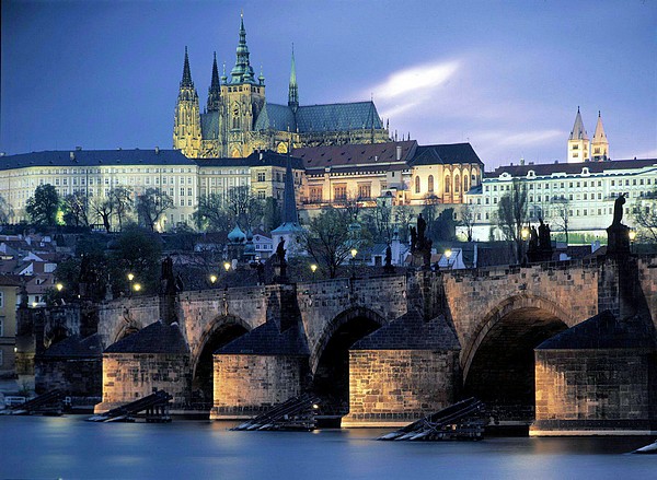 Ponte Carlo (Karluv Most) - Praga | Secret World Trip Planner