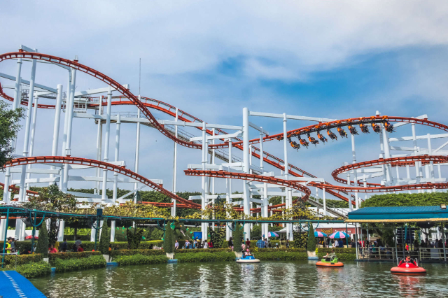 Dream World Amusement Park, Bangkok - Tambon Bang Yitho | Secret World Trip Planner