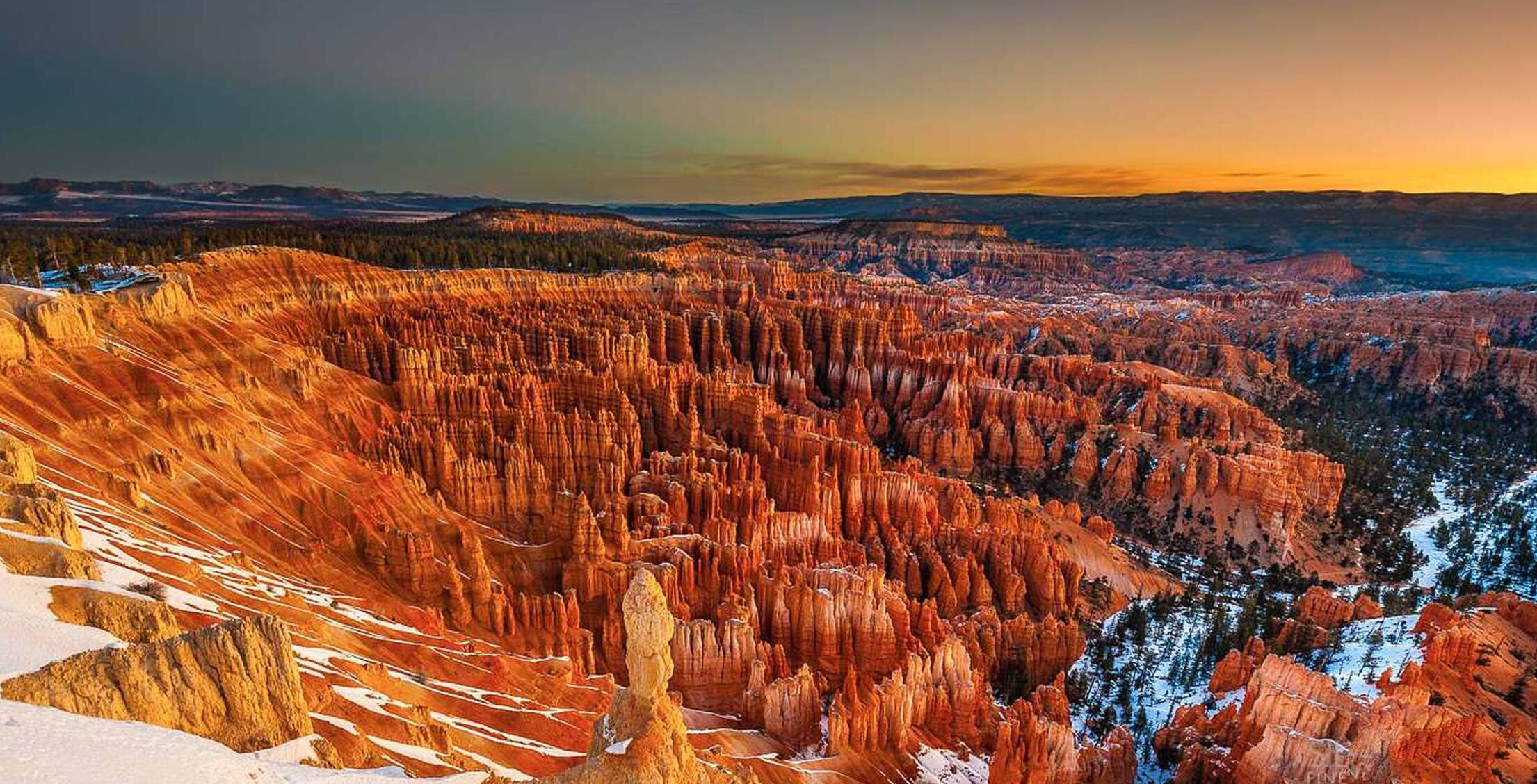 The Bryce Canyon at sunset has incredible colours — Bryce Canyon