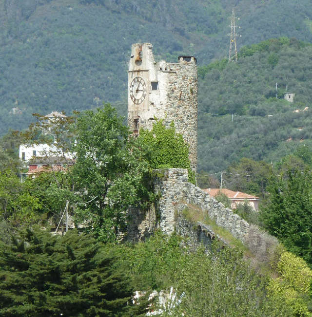 Muralhas Medievais - Levanto | Secret World Trip Planner