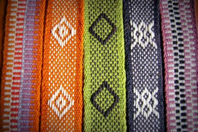 Mapuche-Stoffe - Puerto Varas | Secret World Trip Planner