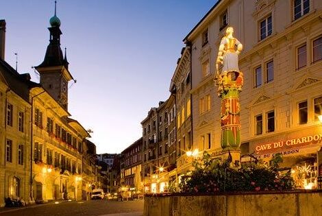 Place de la Palud and the old town of Lausanne - Lausanne | Secret World Trip Planner