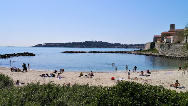 Der Strand von La Gravette - Antibes | Secret World Trip Planner