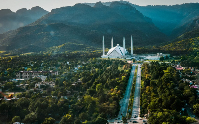 Faisal Mosque - Islamabad | Secret World Trip Planner