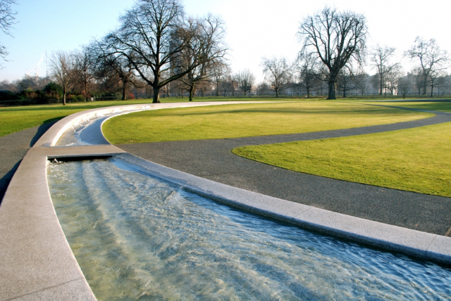 Lady Diana Memorial Fountain - W Carriage Dr | Secret World Trip Planner